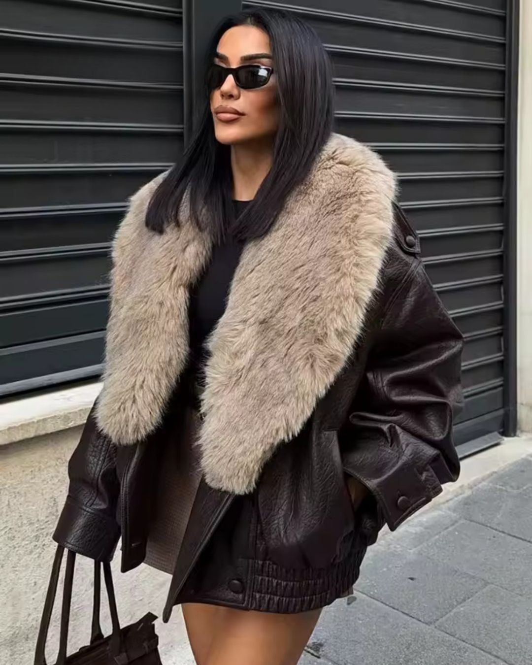 Damen Aviator Jacket in Lederoptik mit voluminösem Kunstfellkragen